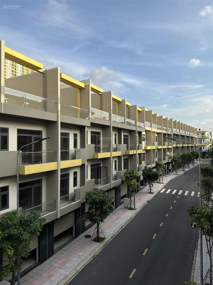 Suất nội bộ căn ngang 5m giá giảm 200 triệu  em ngay 0943 739 ***