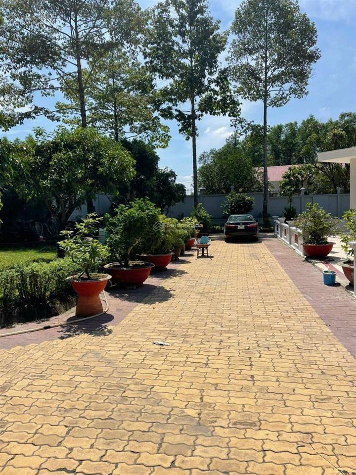 Bán biệt thự nhà vườn nghỉ dưỡng  an phước, long thành