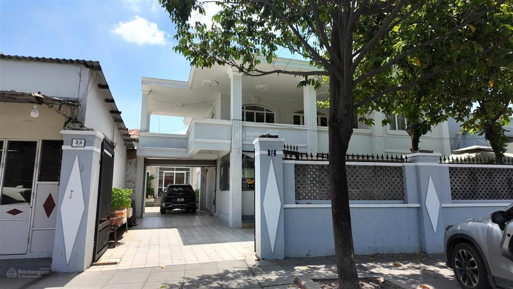 Chính chủ gửi bán biệt thự mái thái mặt tiền đường hà huy giáp  tp. biên hoà