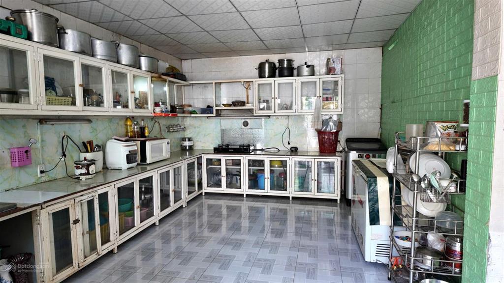 Chính chủ gửi bán biệt thự mái thái mặt tiền đường hà huy giáp  tp. biên hoà