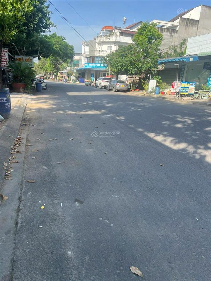 Bán nhanh nhà 1 trệt 2 lầu sát bên kcn tam phước dòng tiền cho thuê tốt