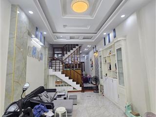 Nhà đẹp 4 tầng, hxh gần trường chinh, thông nguyễn phúc chu. 20m ra mt