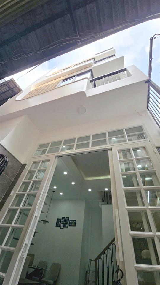 Nhà 4 tầng hẻm 154 Âu Dương Lân cách hẻm xe hơi 1 căn nhà P.Chánh Hưng. Giá 5,35 tỷ TL