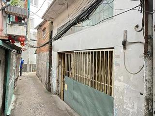 Nhà cấp 4 Trệt, lầu, nở hậu hẻm Làng Ốc Dương Bá Trạc P1Q8. Giá 3,58 tỷ bớt lộc