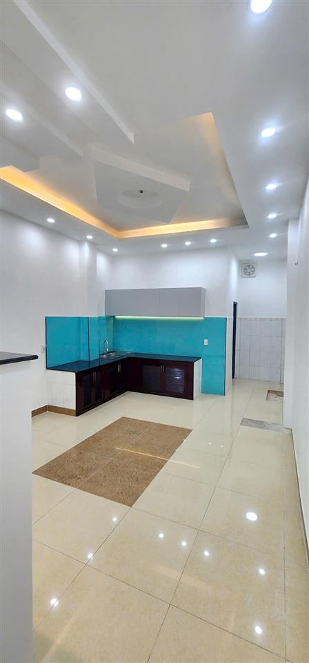 Nhà 2 tầng nở hậu hẻm 4m Âu Dương Lân P.Chánh Hưng (P3Q8 cũ). Giá 7,5 tỷ TL