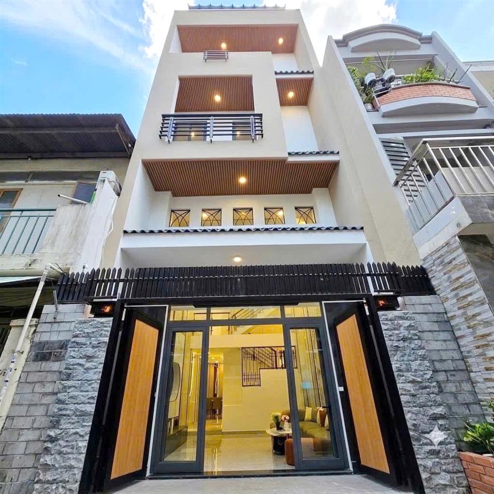 Nhà 5 tầng xây mới từ móng Âu Dương Lân P2Q8 cũ (P. Chánh Hưng). Giá 8,3 tỷ TL