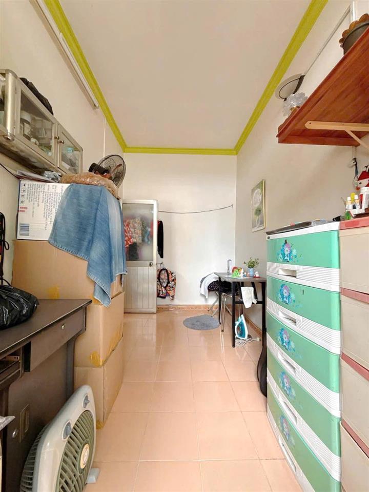 Nhà 2 tầng nở hậu hẻm thông Phạm Thế Hiển P4Q8 cũ (P.Chánh Hưng). Giá 3,68 tỷ TL