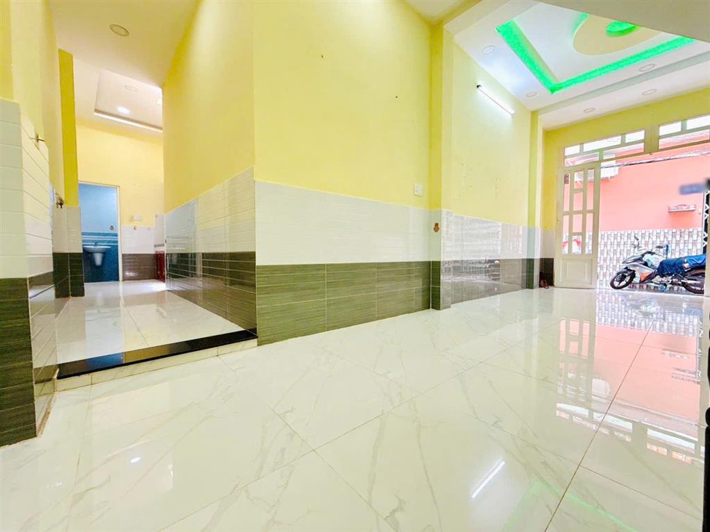 Nhà hẻm nở hậu L đường Phạm Thế Hiển P5Q8, Giá : 4.58 Tỷ (Thương lượng)
