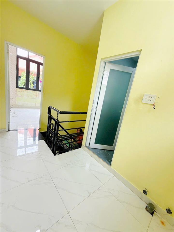 Nhà hẻm nở hậu L đường Phạm Thế Hiển P5Q8, Giá : 4.58 Tỷ (Thương lượng)