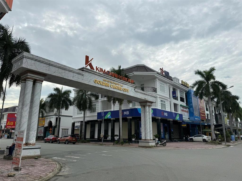 Kẹt tiền bán lô đất golden center chỉ 1,4 tỷ sổ sẵn công chứng ngay, trung tâm hành chính bến cát