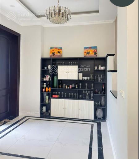 Cho thuê biệt thự nam an khánh 250m2 4 tầng full nội thất đẹp thang máy giá 35tr/tháng