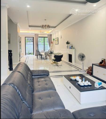 Cho thuê biệt thự nam an khánh 250m2 4 tầng full nội thất đẹp thang máy giá 35tr/tháng