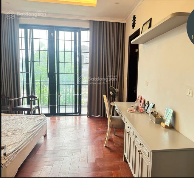 Cho thuê biệt thự nam an khánh 250m2 4 tầng full nội thất đẹp thang máy giá 35tr/tháng