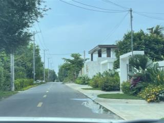 Chủ gửi bán lô đất 2 mặt tiền đường dt 142m2 mặt tiền đường nhựa nguyễn huệ  phước long thọ