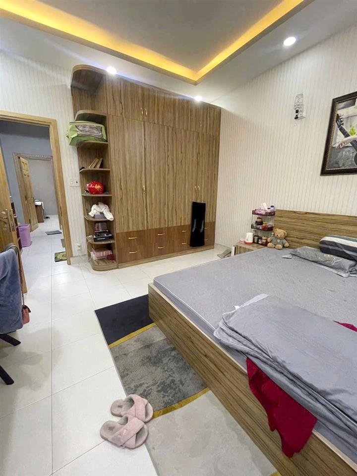 Bán nhà 3 tầng hẻm 4m Âu Dương Lân P3Q8 Chánh Hưng. Giá: 7.1 tỷ