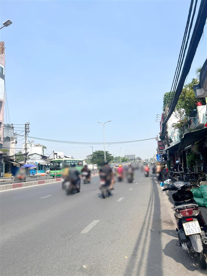 Nhà góc 2 tầng mặt tiền đường Phạm Hùng P.Chánh Hưng (P9Q8 cũ) . Giá: 10.5 tỷ