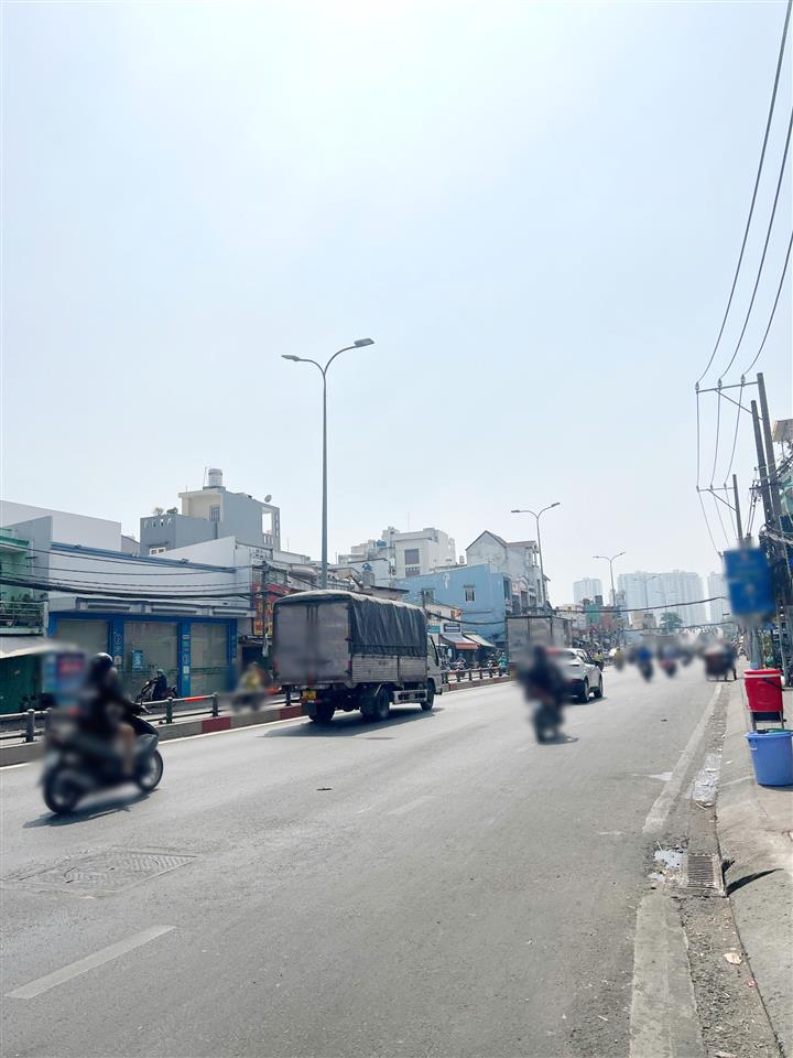 Nhà góc 2 tầng mặt tiền đường Phạm Hùng P.Chánh Hưng (P9Q8 cũ) . Giá: 10.5 tỷ
