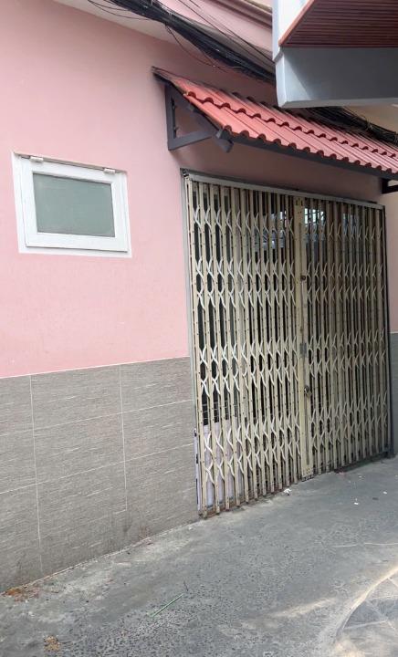 Nhà góc 3 tầng hẻm thông 432 Dương Bá Trạc P1Q8. Giá 2.25 tỷ TL
