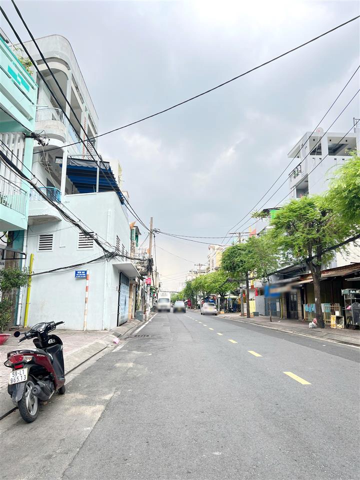 Nhà góc mới 4 tầng mặt tiền đường Tùng Thiện Vượng P11Q8. Giá: 9 tỷ