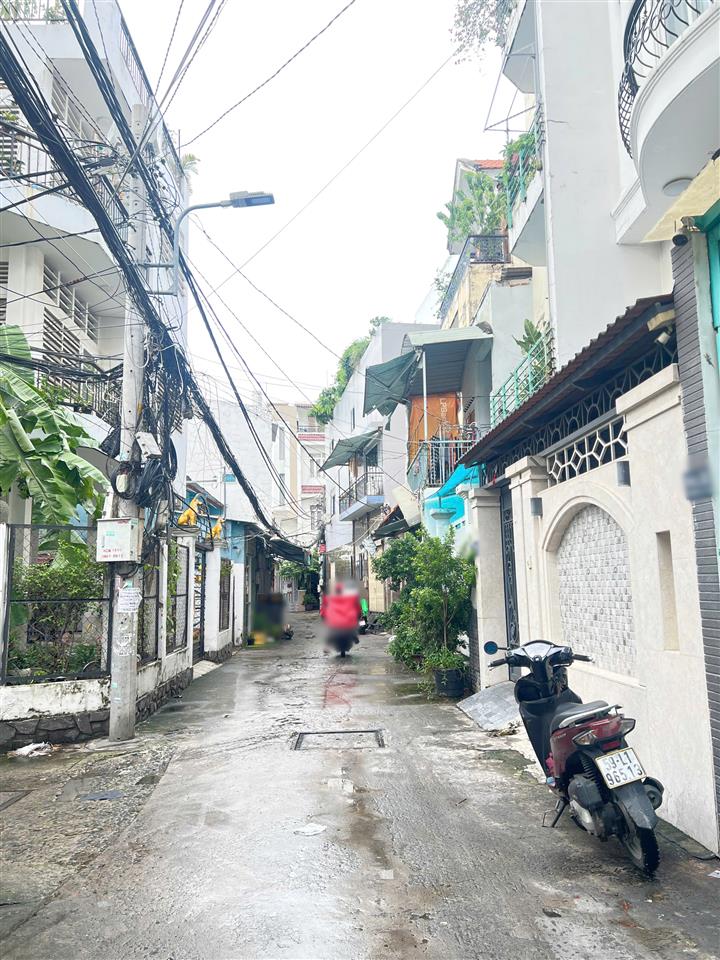 Nhà 5 tầng HXH Âu Dương Lân thông Phạm Thế Hiển P3Q8. Giá : 8.3 tỷ
