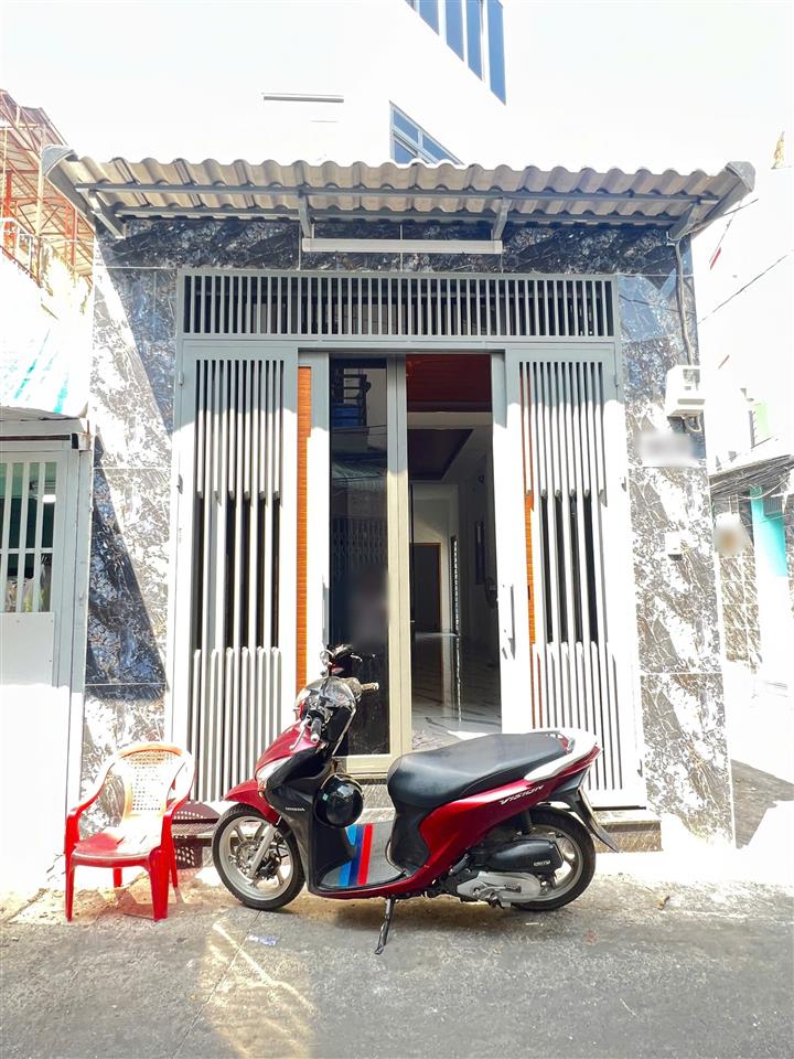 Nhà góc mới 4 tầng ngay chợ Rạch Ông hẻm 198 đường Dương Bá Trạc P2Q8. Giá: 7.6 tỷ