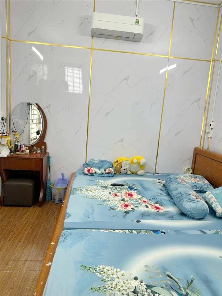 Nhà góc 2 tầng (nở hậu 5.2m) đường Bông Sao P5Q8. Giá : 3.7 tỷ