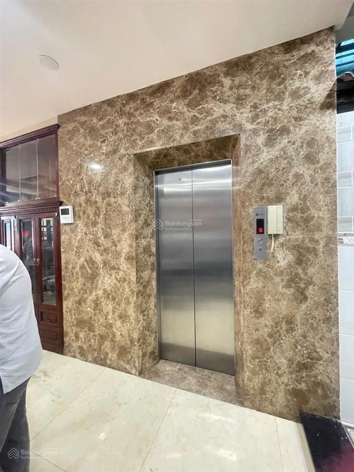 Bán nhà riêng tại sg 185m2  hẻm xe hơi  thang máy  nở hậu  khu kinh doanh sầm uất