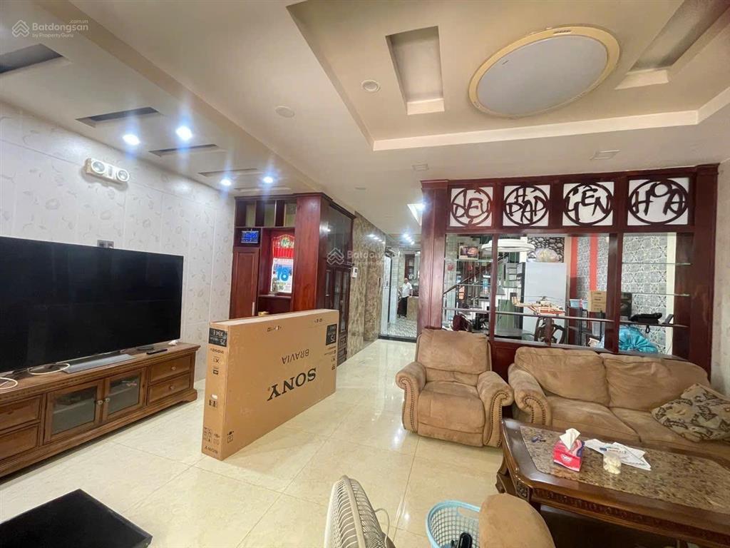 Bán nhà riêng tại sg 185m2  hẻm xe hơi  thang máy  nở hậu  khu kinh doanh sầm uất