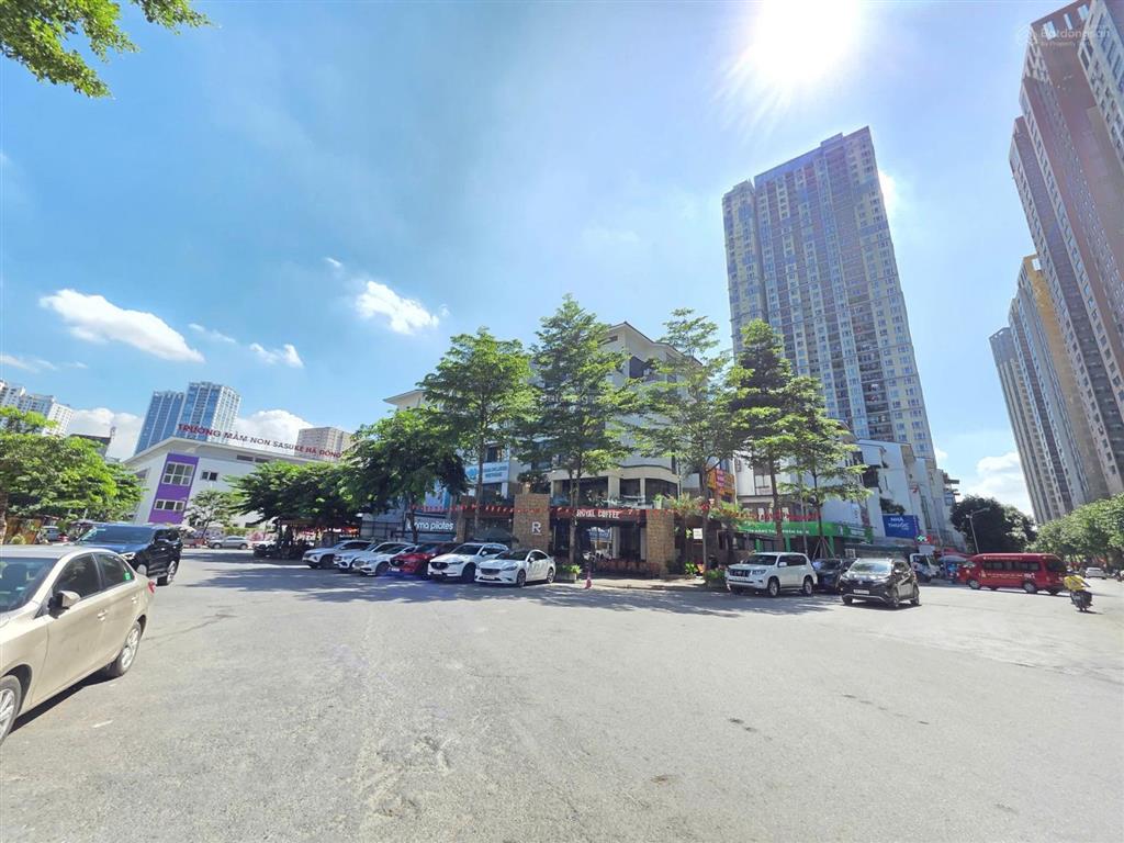 Lô góc nguyễn văn lộc 6 tầng thang máy kinh doanh sầm uất, mua giữ tiền và cho thuê