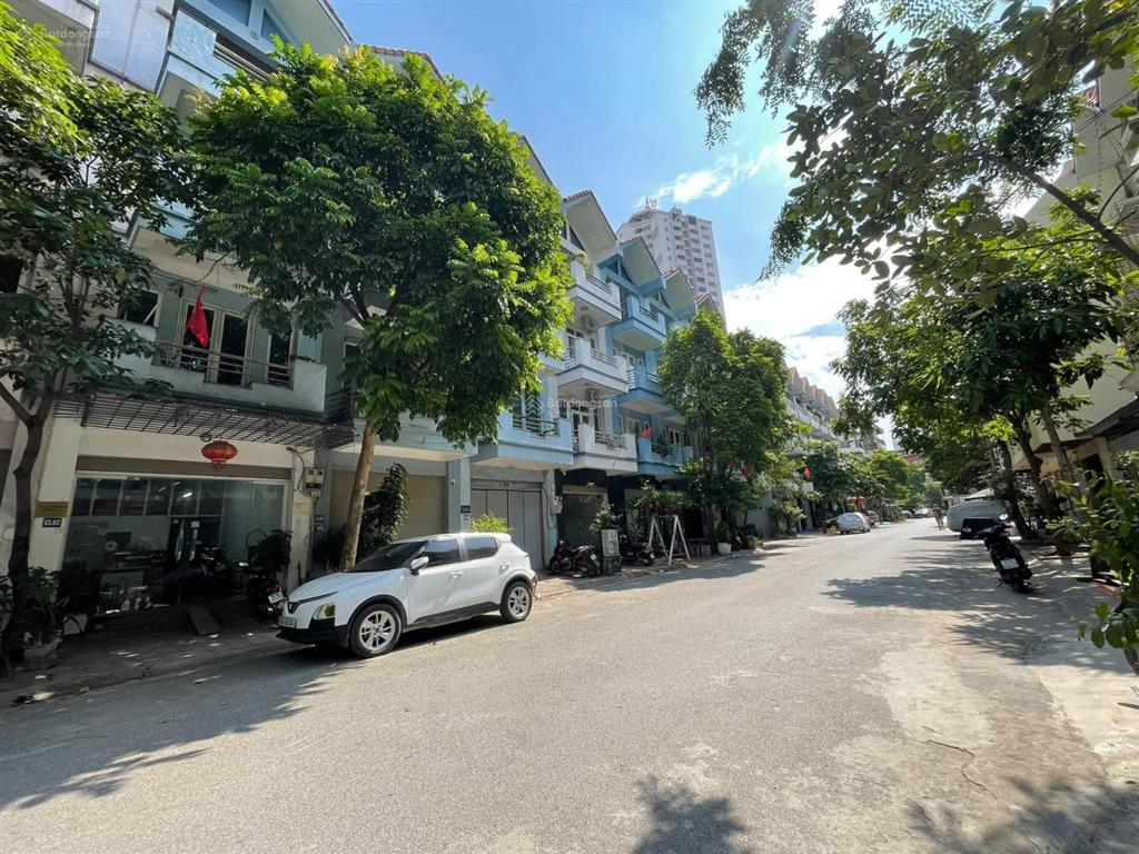 Quá hiếm chỉ hơn 13 tỷ, có nhà 60m 5 tầng đấu giá mậu lương, nhà đẹp dân xây vỉa hè kinh doanh.