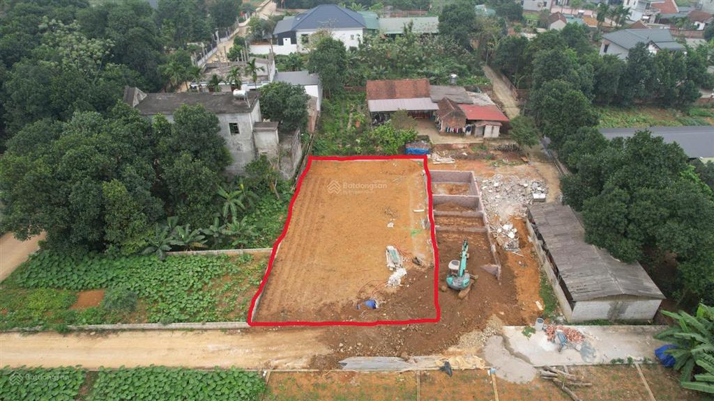 Bán đất tại thôn 3, phú cát, hòa lạc, hà nội, 25 triệu/m2, 360m2 full tc, giá quá tốt trong khu vực