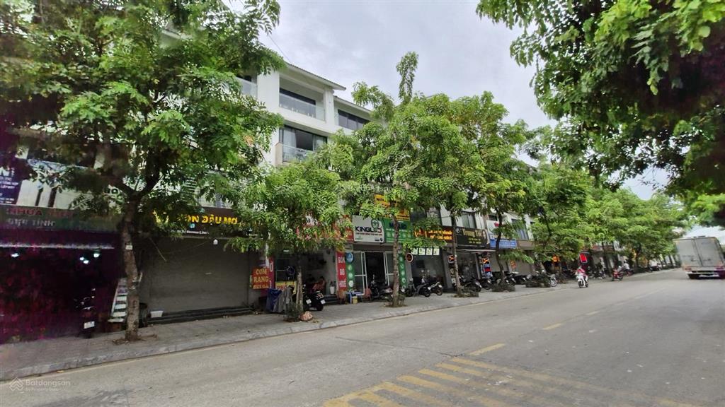 Trục chính khu c7 gleximco hà đông, 95m 5 tầng mặt phố kinh doanh, giá tốt trong khu vực