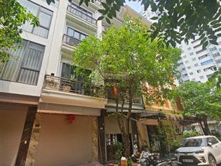 Đấu giá ngô thì nhậm 5 tầng mới đẹp kinh doanh, phân lô ô tô tránh giá tốt