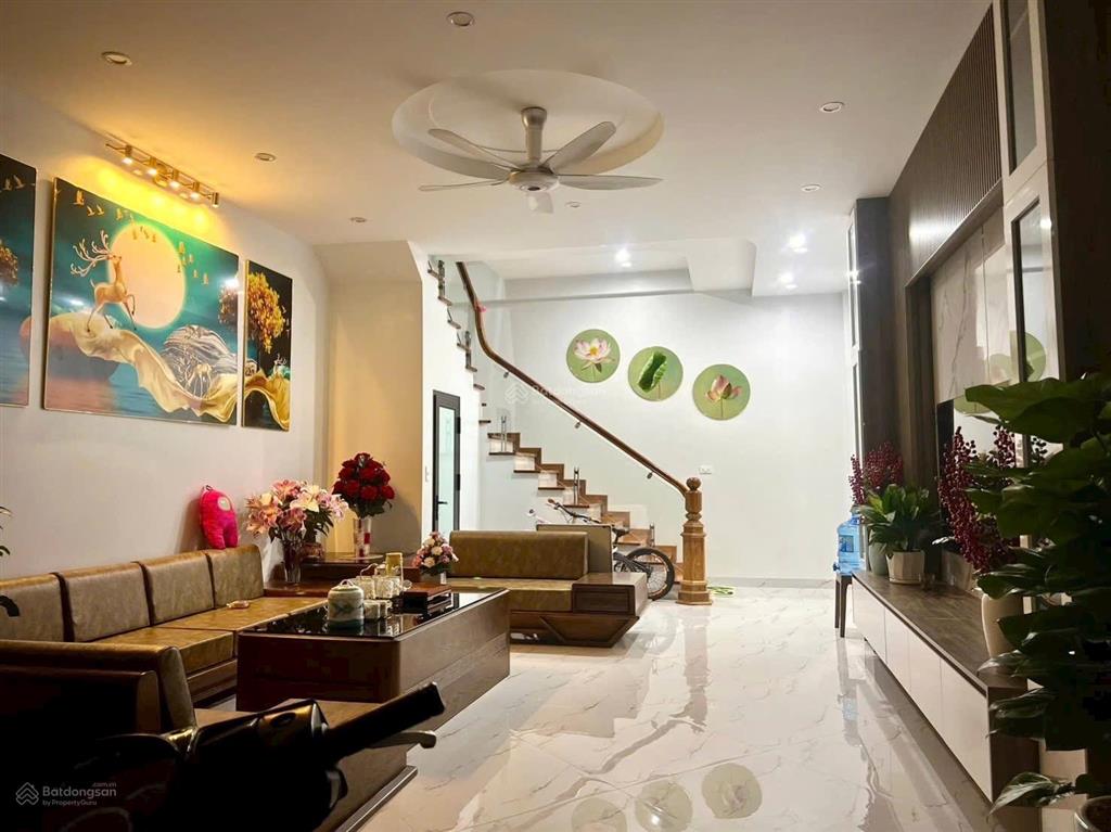 Đấu giá mậu lương 50m 5 tầng phân lô vỉa hè kinh doanh. giá chỉ hơn 14 tỷ
