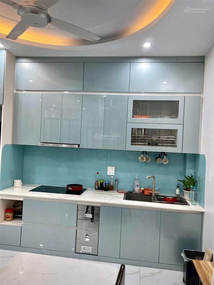 Đấu giá mậu lương 50m 5 tầng phân lô vỉa hè kinh doanh. giá chỉ hơn 14 tỷ