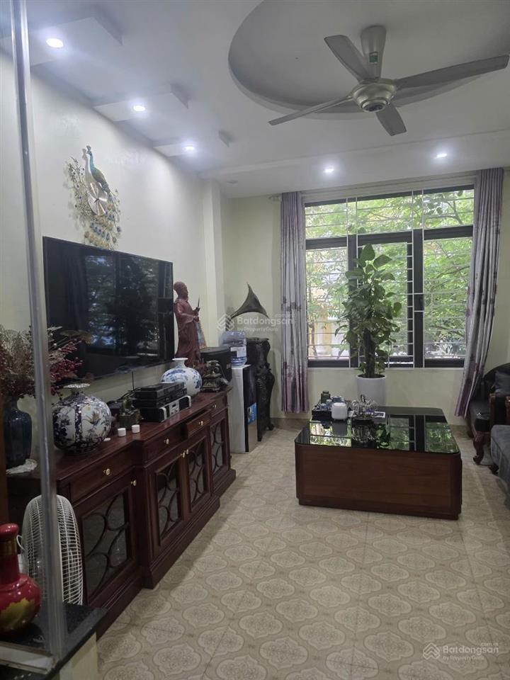 Hơn 10 tỷ có nhà 4 tầng khu mậu lương kiến hưng | 50m | vỉa hè.view thoáng đẹp , gần công viên