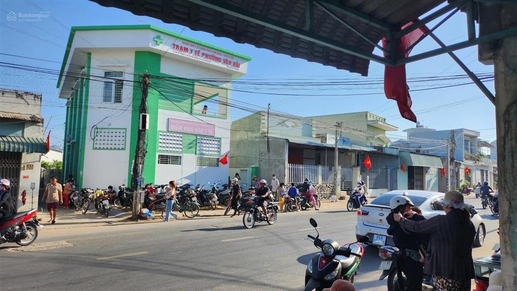 Cho thuê nguyên căn mặt tiền gần bvđk khánh hoà
