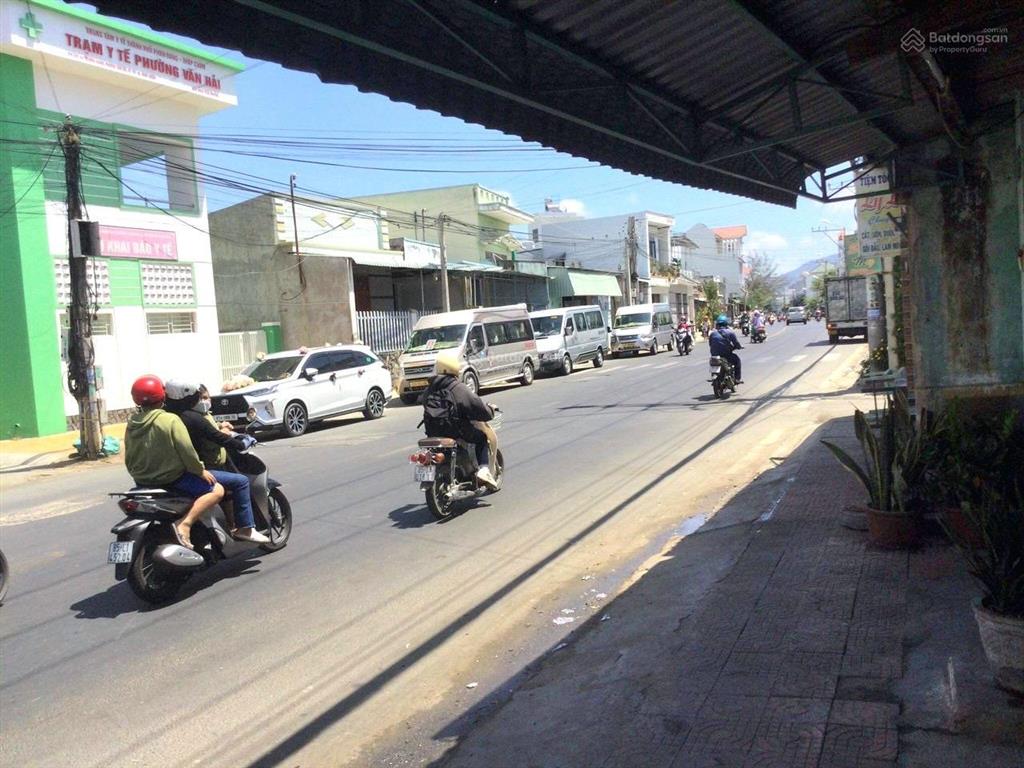 Cho thuê nguyên căn mặt tiền gần bvđk khánh hoà