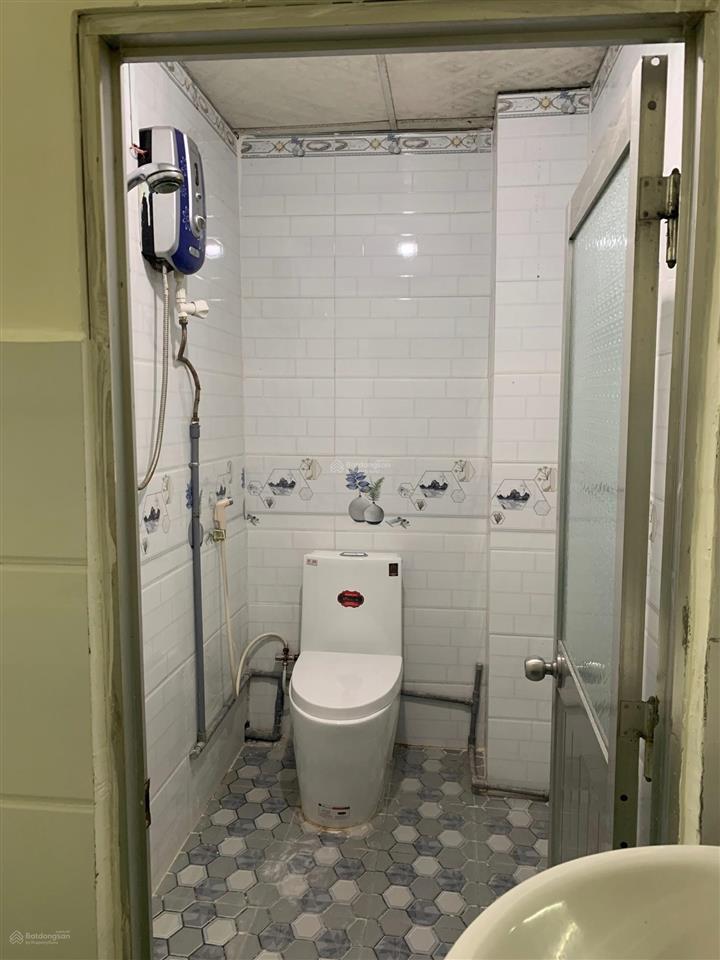 Nhà hẻm ô tô 4m x 20m, ngay bv quận 12