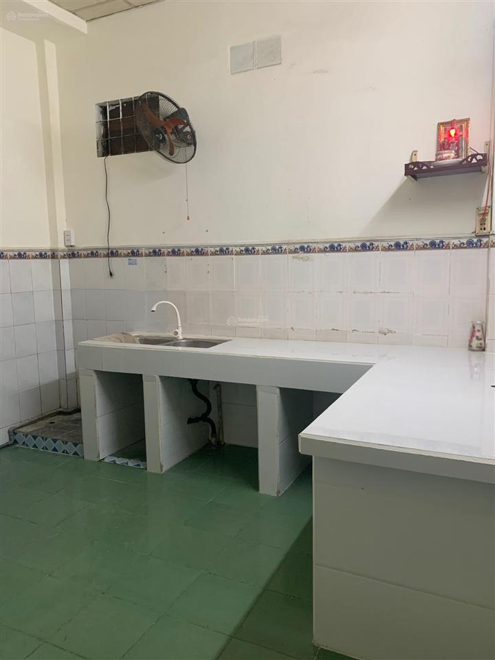 Nhà hẻm ô tô 4m x 20m, ngay bv quận 12