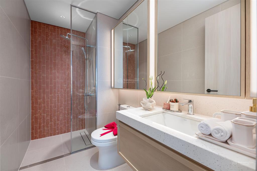 Căn 2pn1wc beacon tower, view biển trực diện biển sun world, hoàn thiện nội thất, ck thẳng 24%