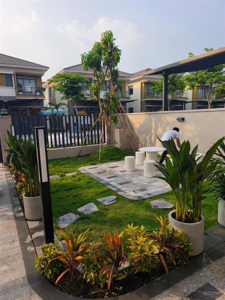 Cho thuê biệt thự đơn lập sun casa central  250m2 nội thất cao cấp, chỉ 28 triệu/tháng