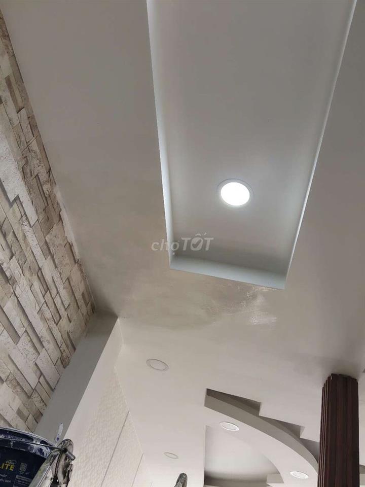 phòng trọ trong nhà mặt tiền đường Phan Văn Đối
