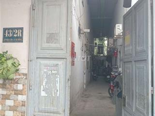 phòng dành cho nữ, SV, CN viên chức