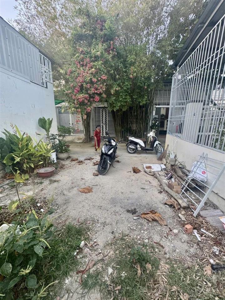 Bán lô đất xã diên an  diên khánh khánh hoà cách đường 23/10 chỉ 50m giá 1tỷ700