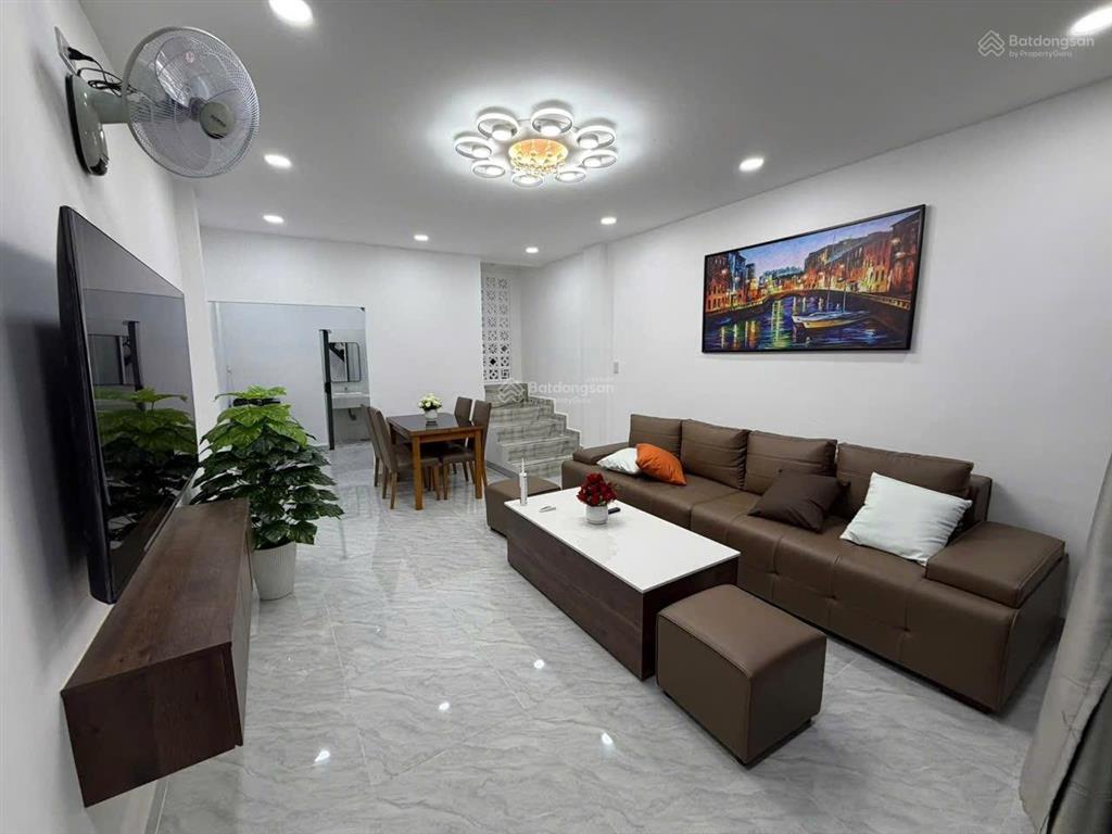 Bán nhà 2 tầng hẻm hải đất phường tây nha trang sát siêu thị lotte giá 3tỷ250 full nội thất