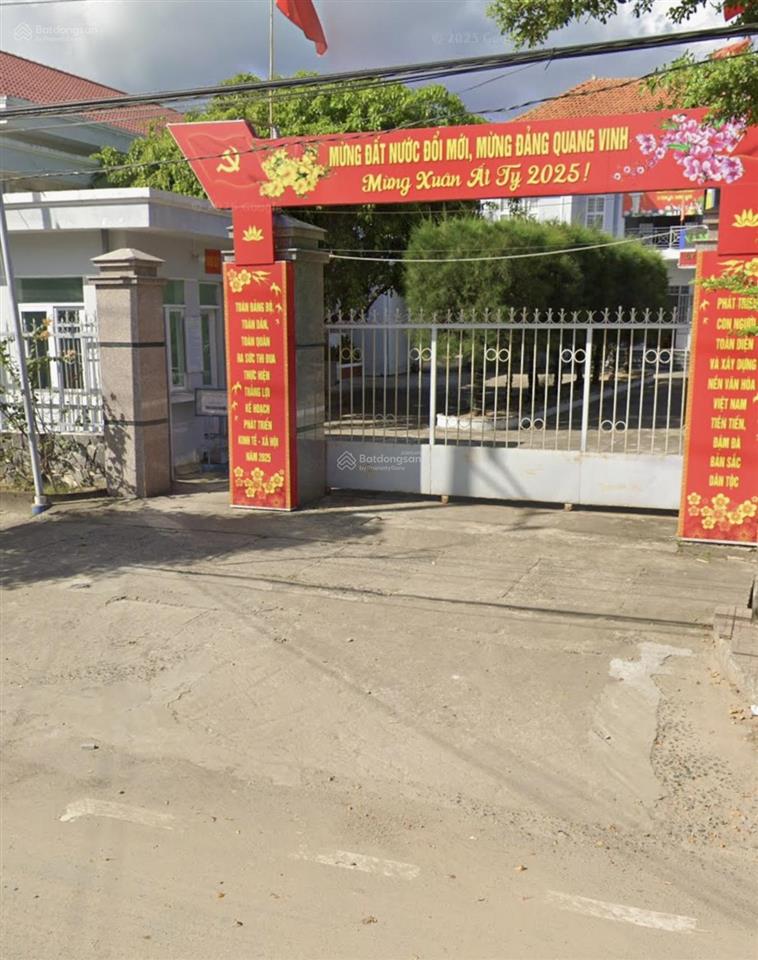 Đất nền thôn long hoà, tu bông, sát uỷ ban, thổ cư giá chỉ 14,5 triệu/m2