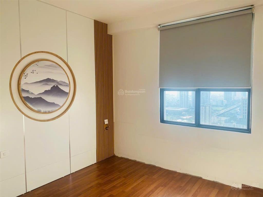Chính chủ bán gấp căn 3pn 81m2 full đồ giá 10,2 tỷ bao phí tại d'capitale trần duy hưng