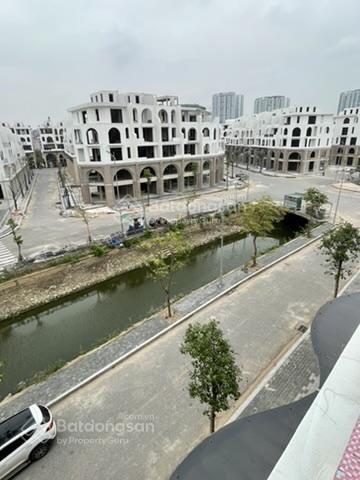 20.8 tỷ  chính chủ bán shophouse mặt sông ngưu giang  2 mặt tiền  trục chính to nhất dự án