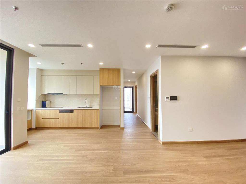 Cho thuê căn 3 phòng ngủ 91,96m2 the charm an hưng nhà mới đẹp, giá 12 triệu.  0984 797 ***